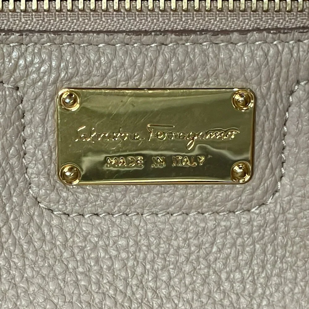 Salvatore Ferragamo Amy Shoulder Bag